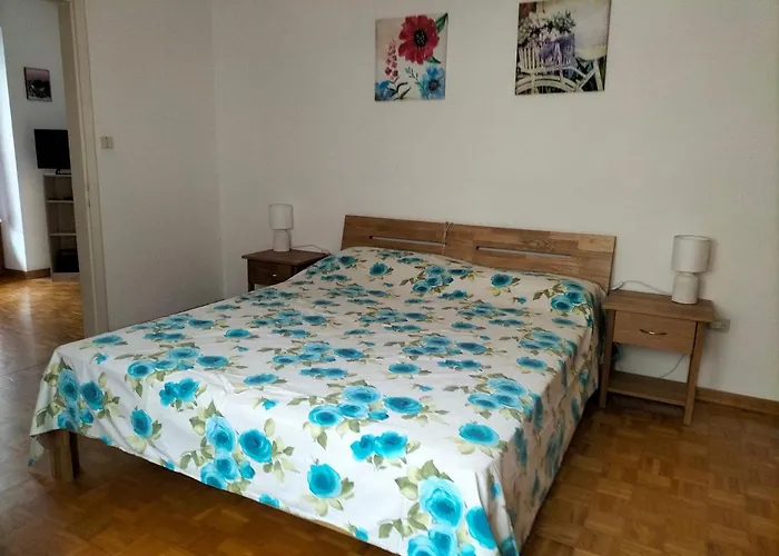 Ajarnola N14 * Padola